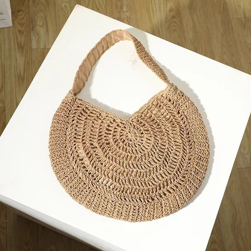 Straw Braided Circle Tote Bag2