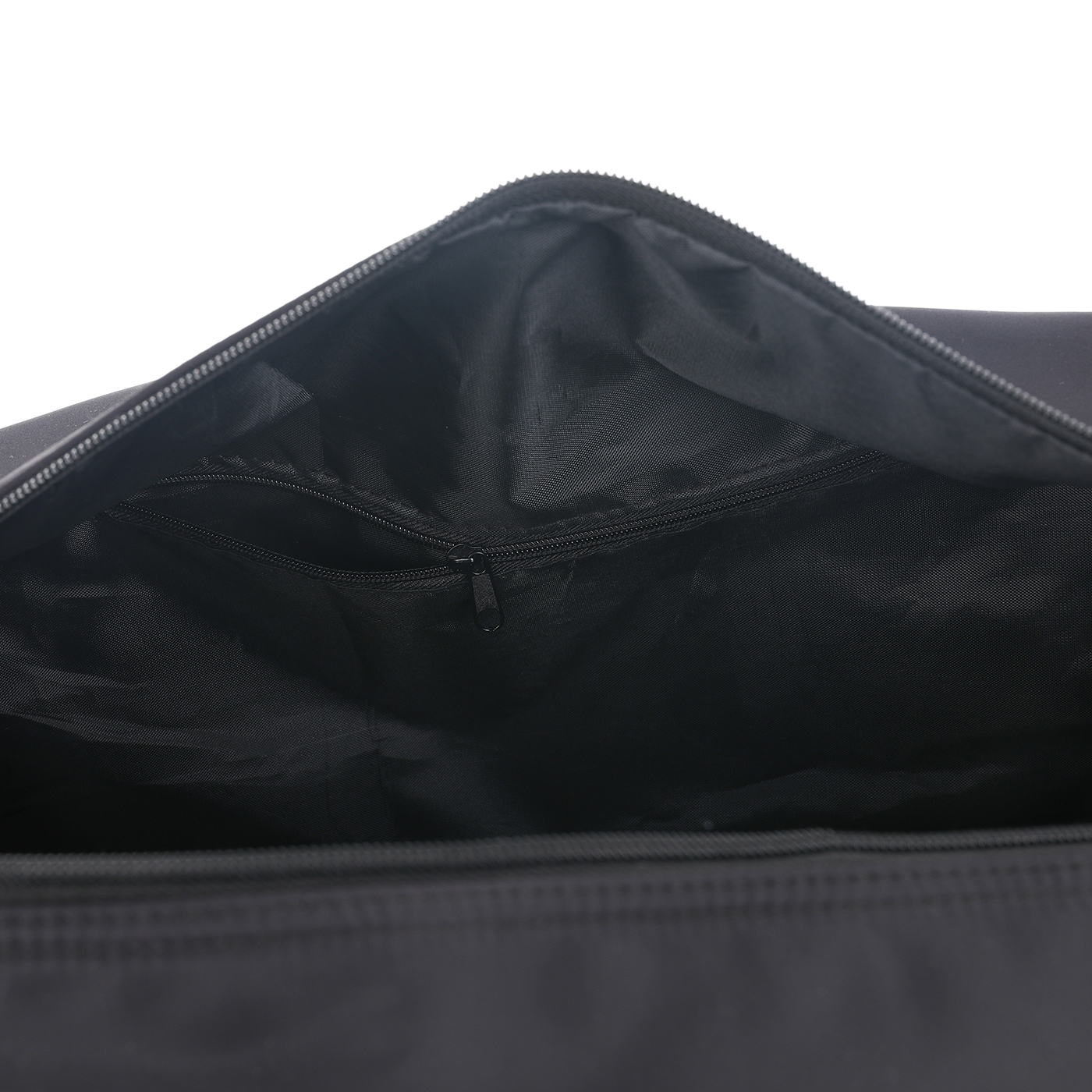 Travel Duffel Bag With Shoulder Strap3