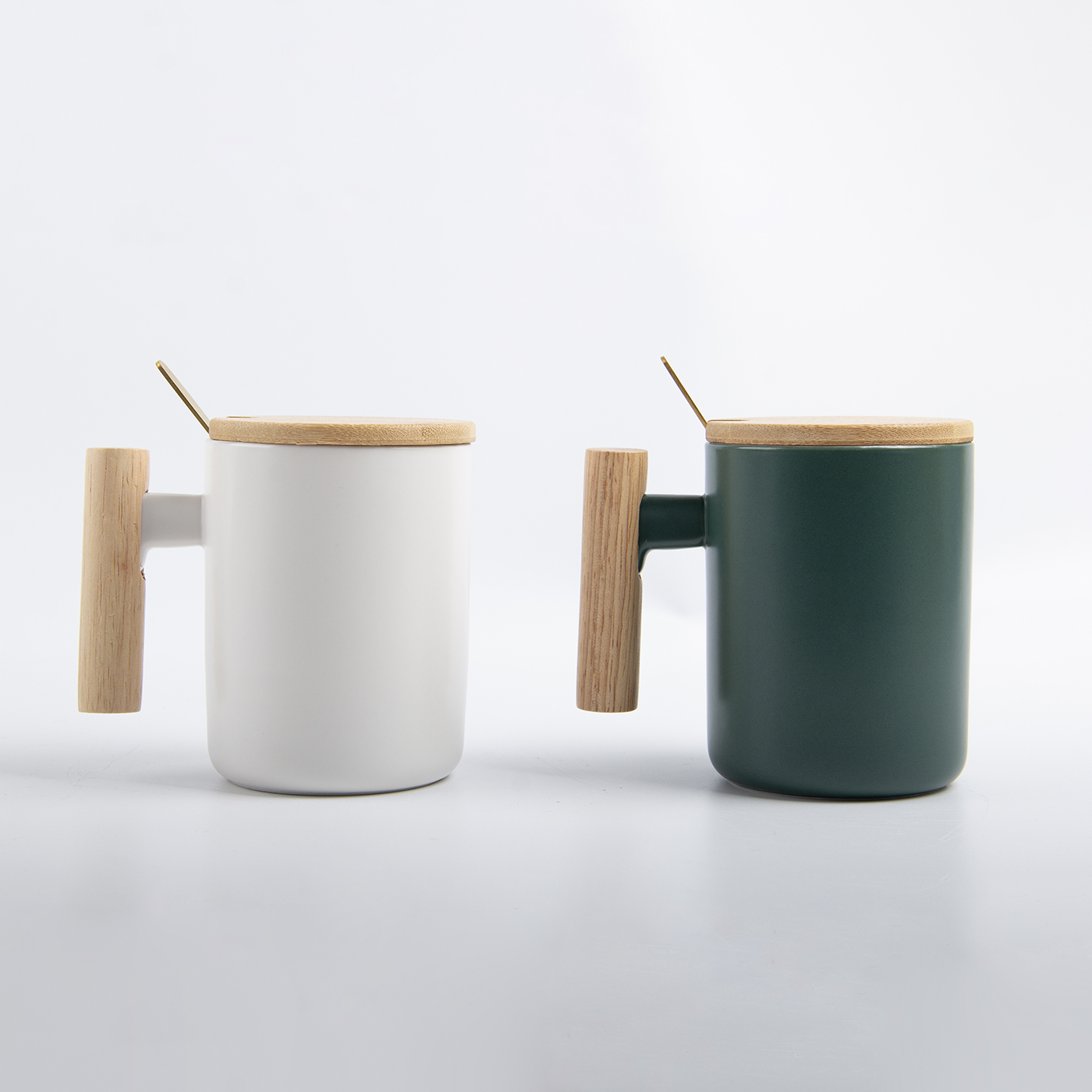 13 oz. Wood Handle Ceramic Mug3