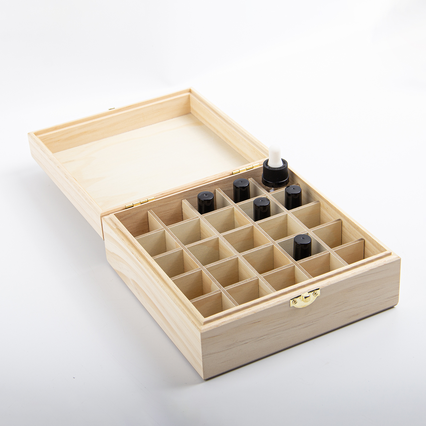 25 Slot Wooden Essential Oil Box3