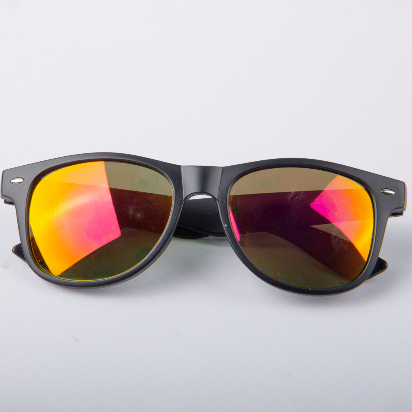 Unisex Custom Sunglasses2