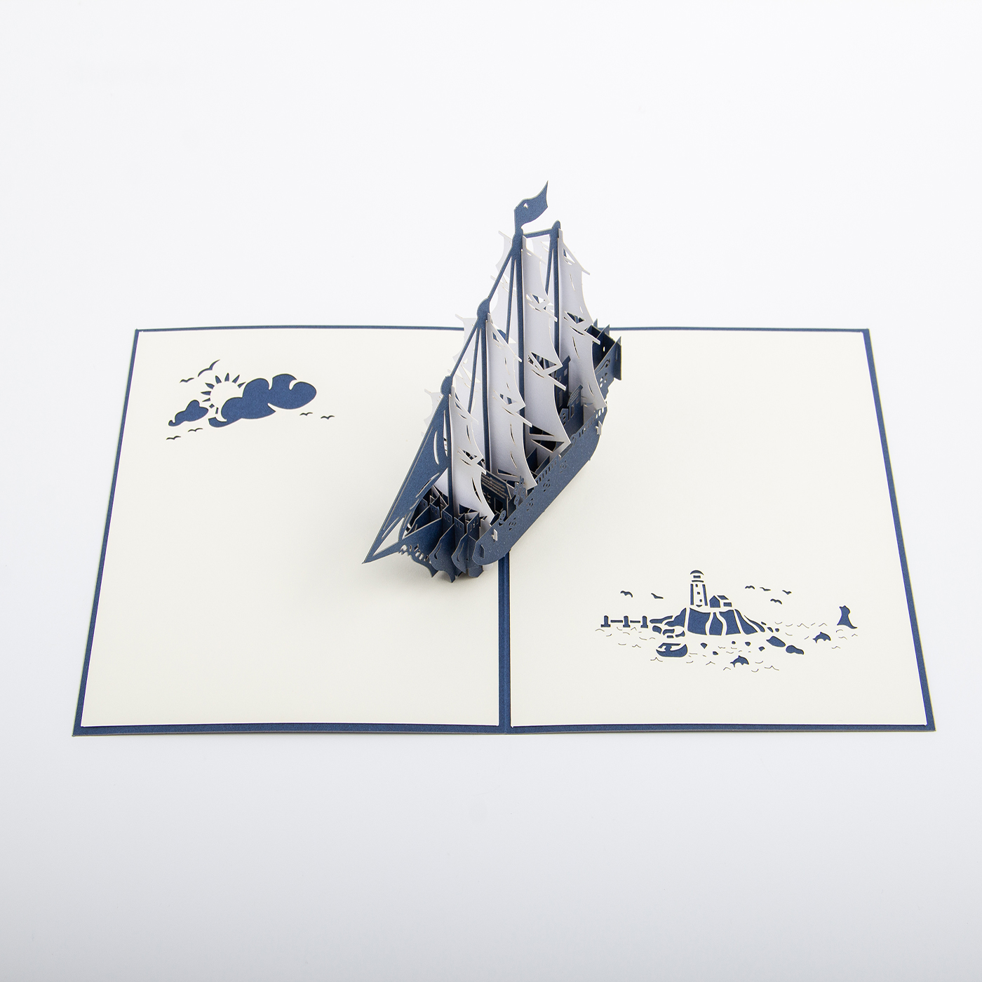 Creative 3D Sailing Boat Greeting Card4