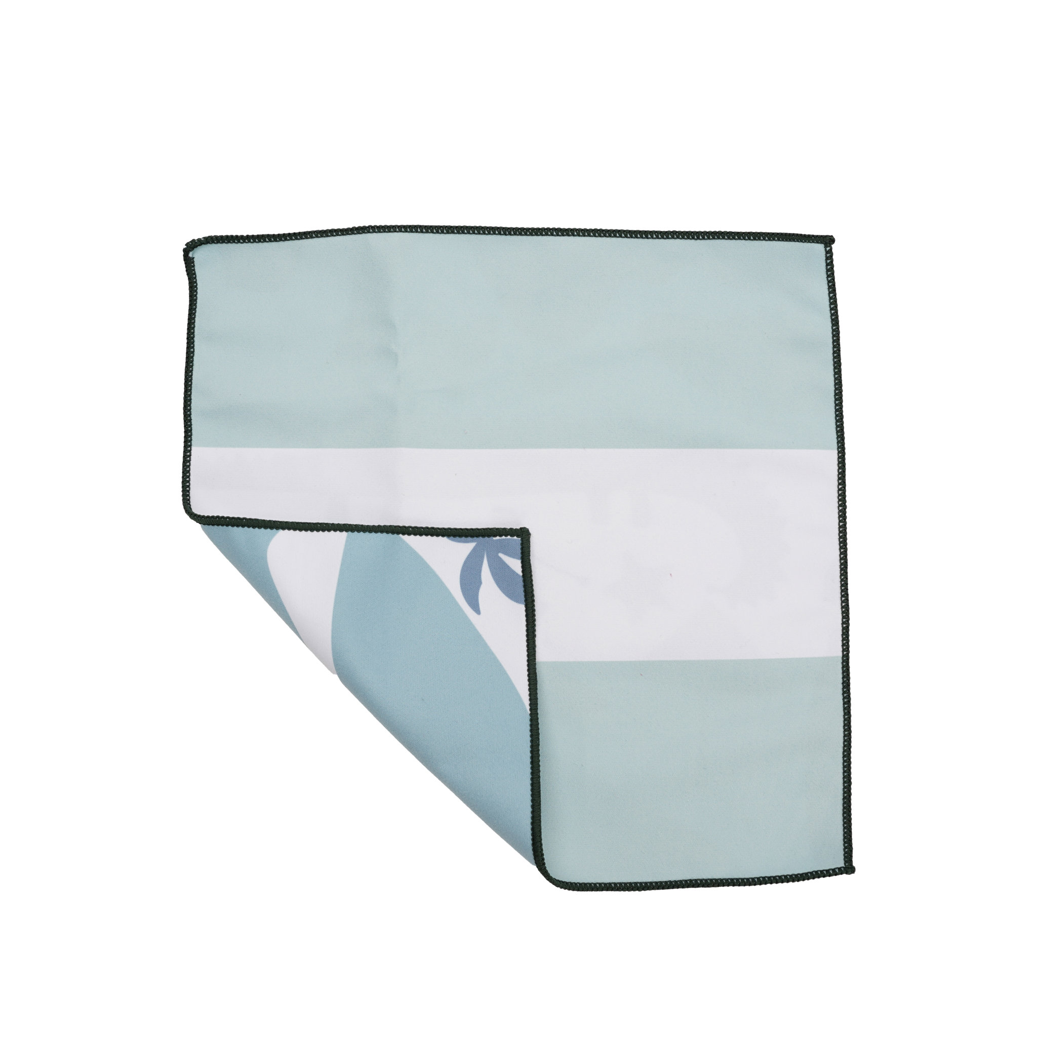 Lightweight Small Fleece Towel2