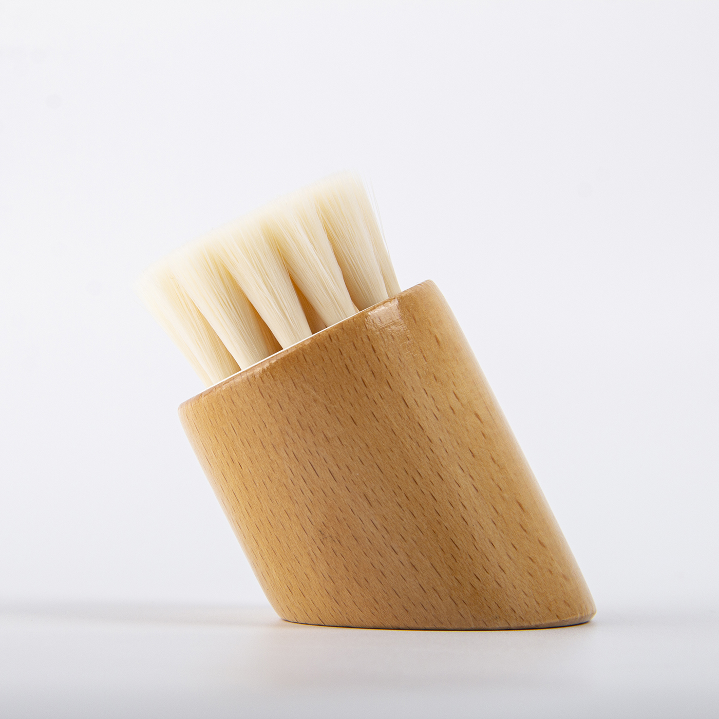 Custom Beech Wood Facial Brush4