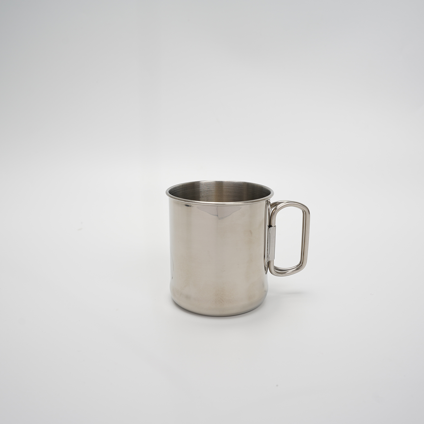 Stainless Steel Camping Cup With Folding Handle3