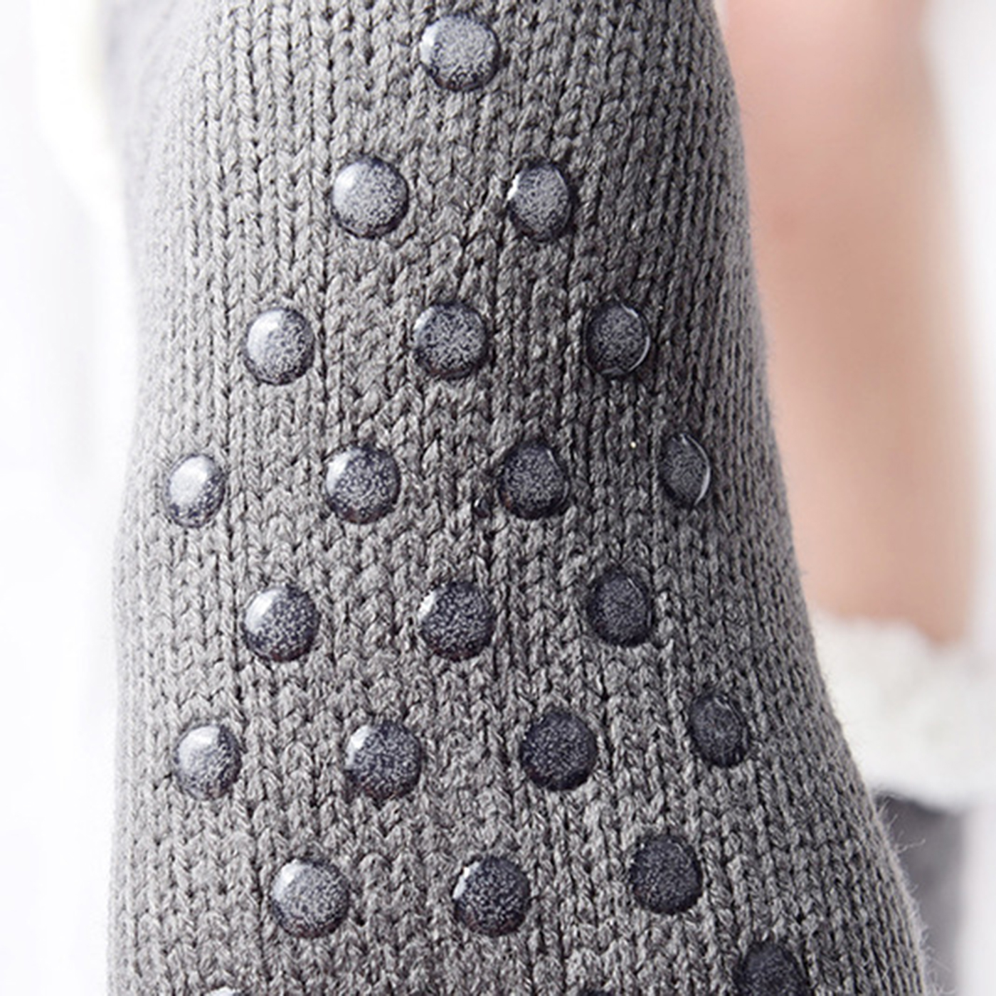 Thick Non-Slip Slipper Socks1