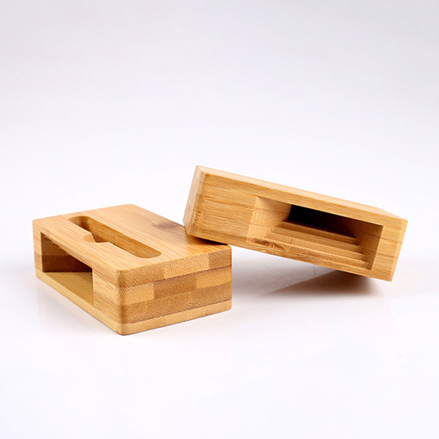 Wooden Phone Amplifier Stand3