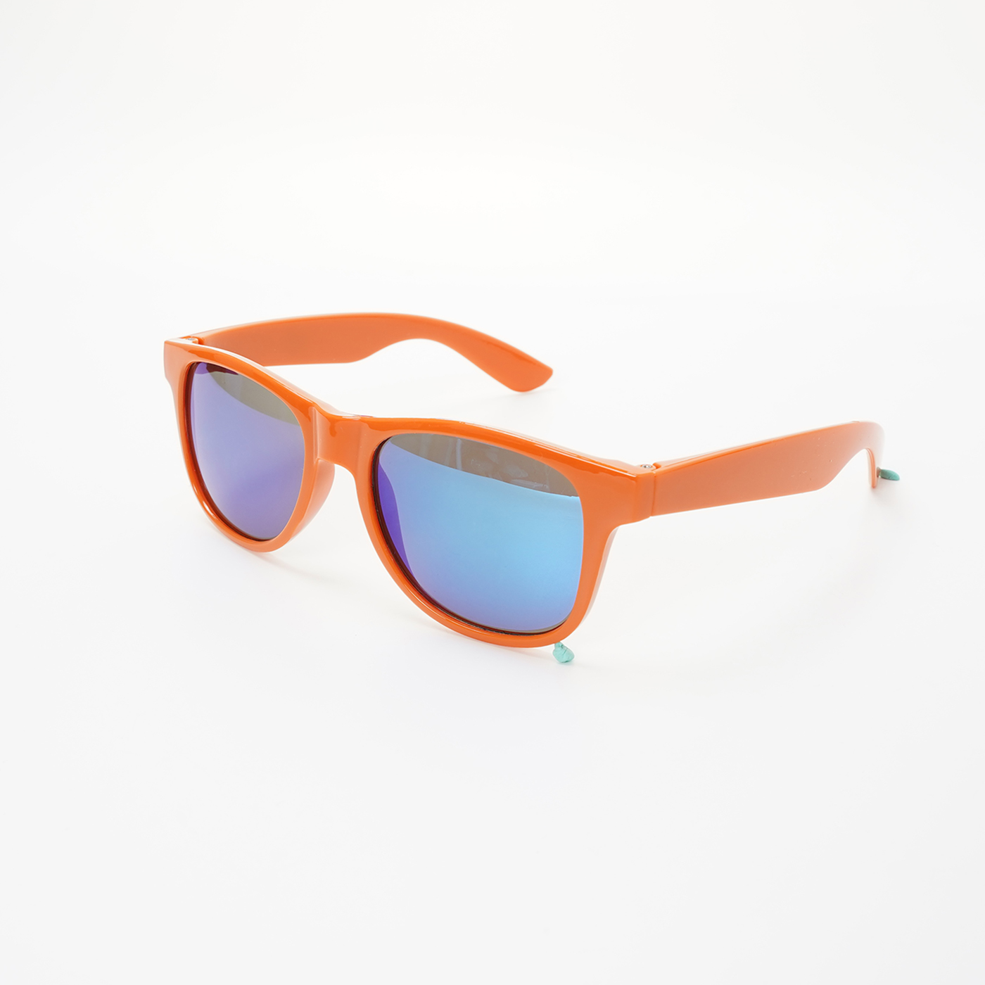 Silky Smooth Retro Sunglasses3