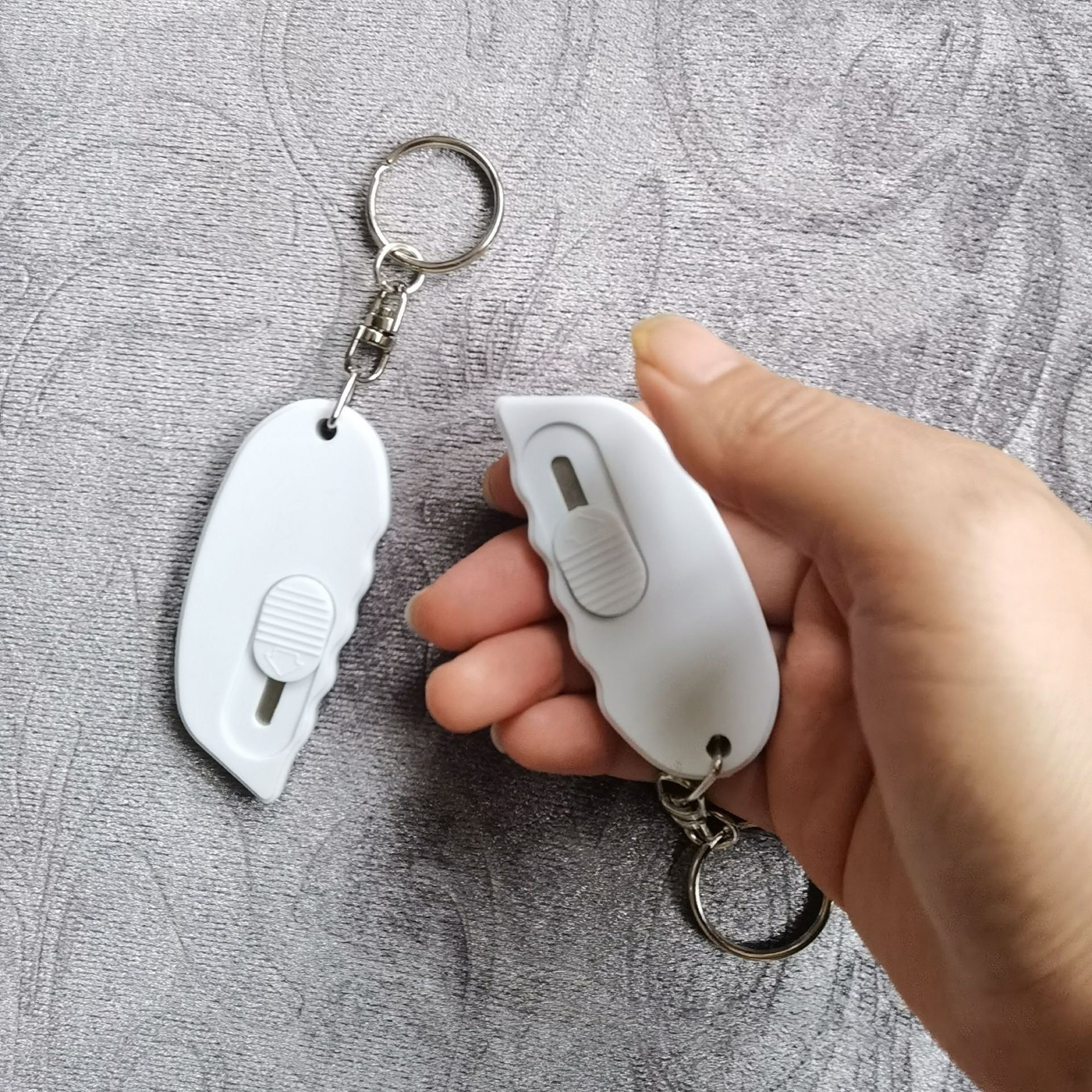 Retractable Letter Opener2
