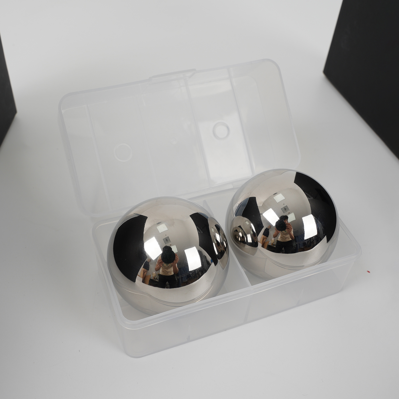 2Pcs Set Stainless Steel Ice Balls With Box2