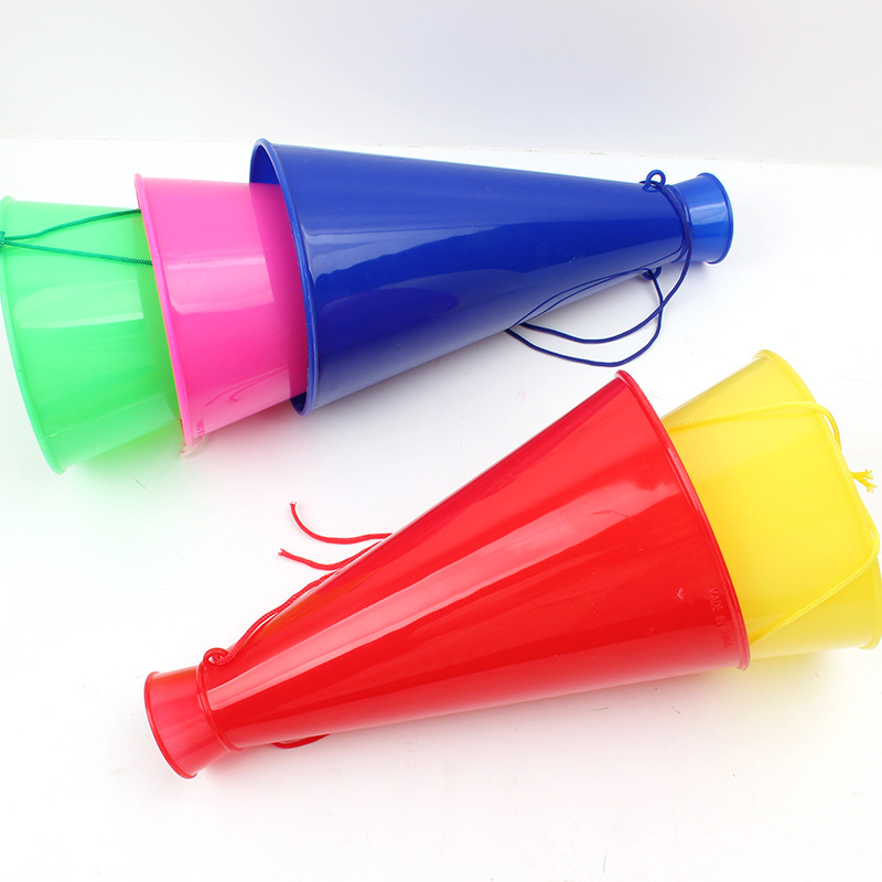 Plastic Cheering Horn3