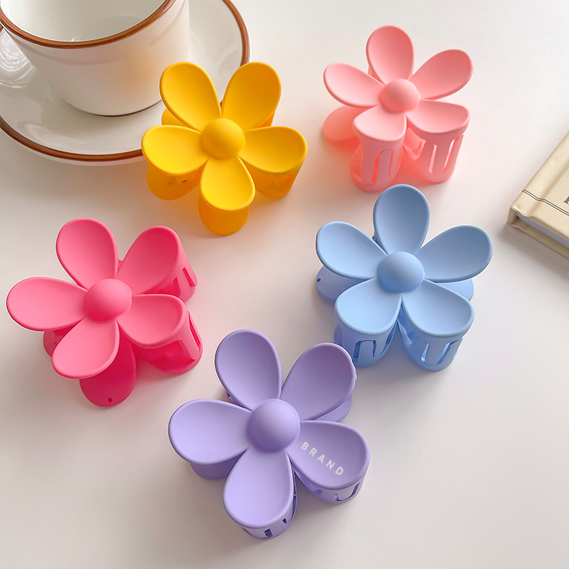 Flower Shaped Hair Claw Clip