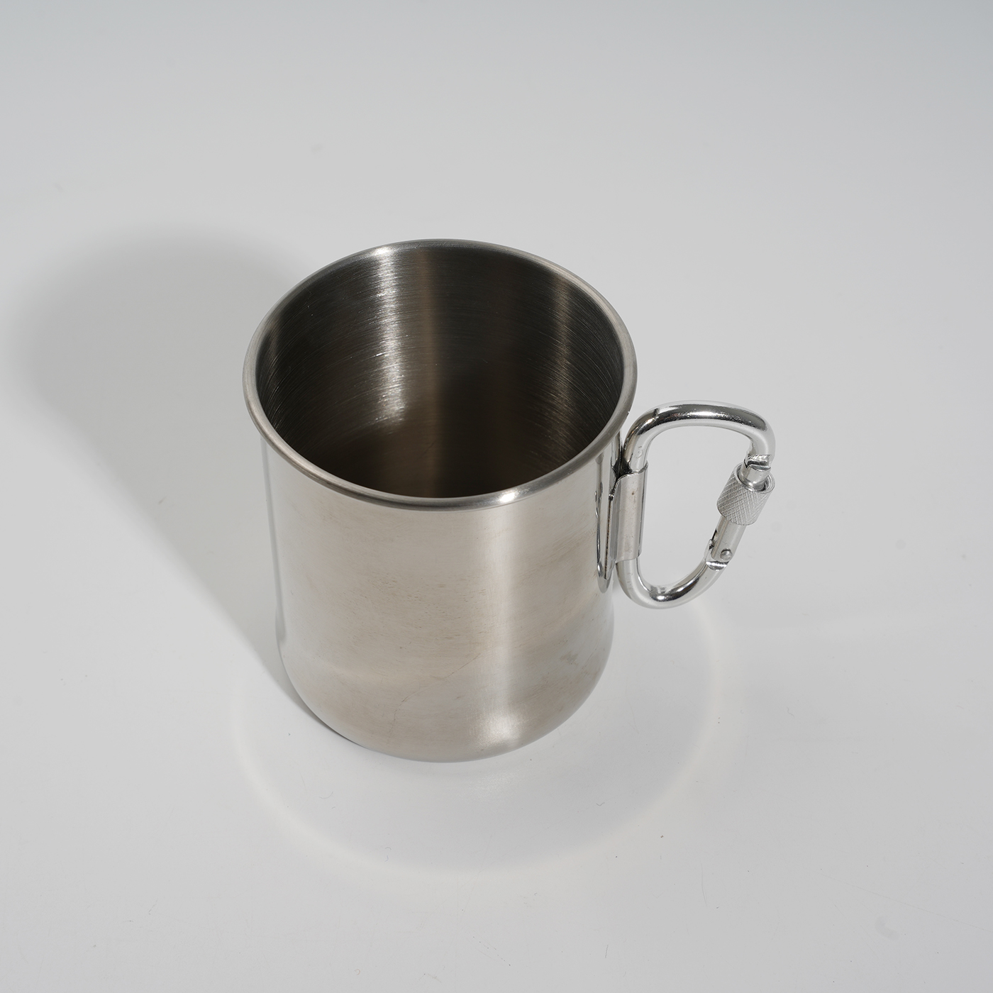 Stainless Steel Camping Mug With Carabiner Handle2