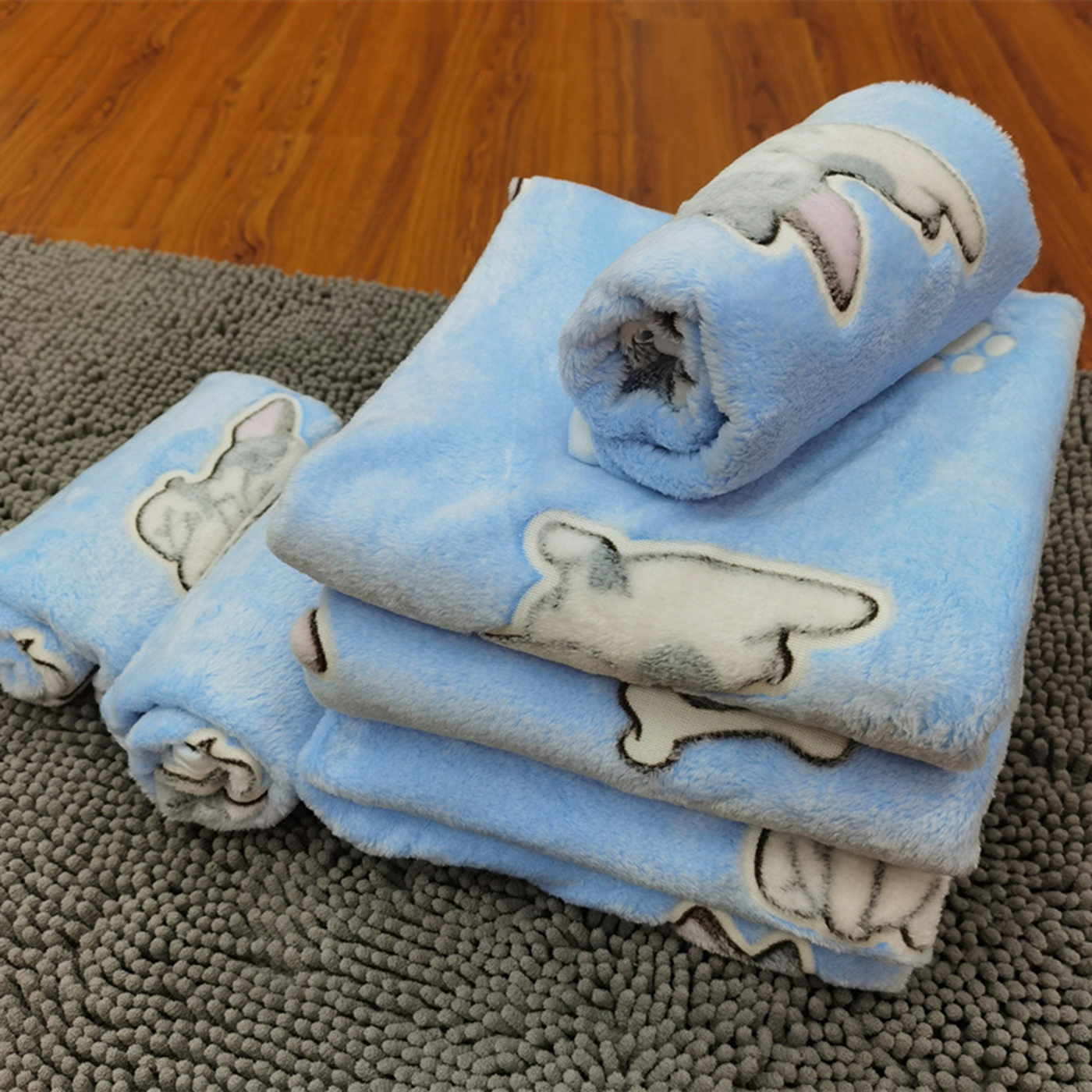 Fluffy Pet Sleep Blanket 3