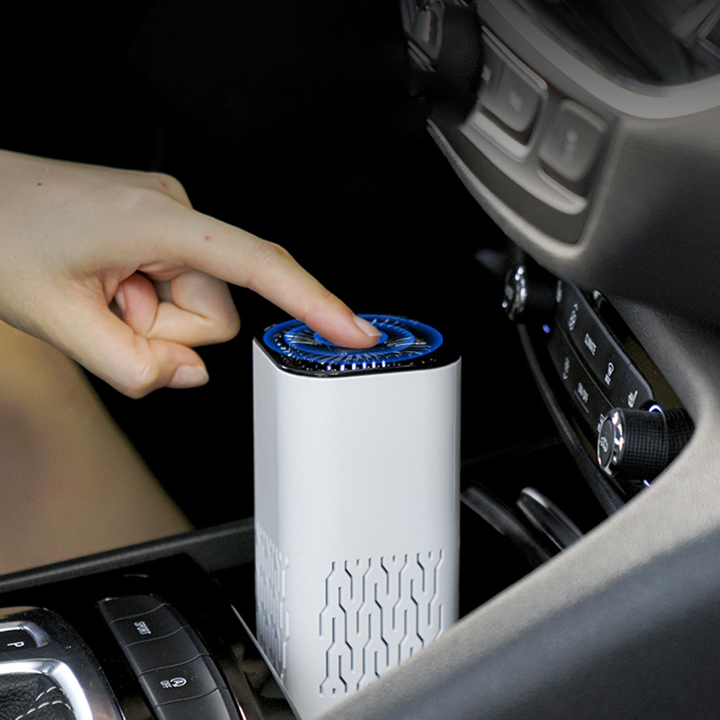 Mini Portable Car Air Purifier3