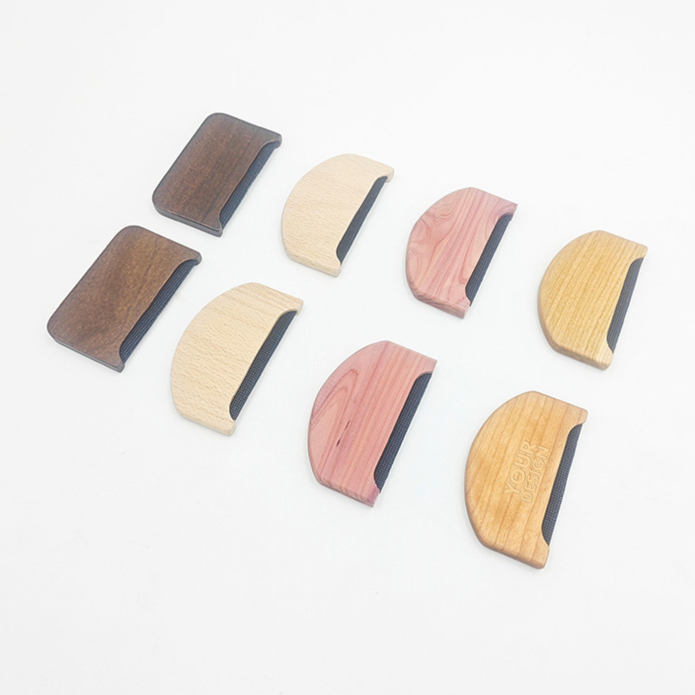 Cashmere Sweater Comb 1
