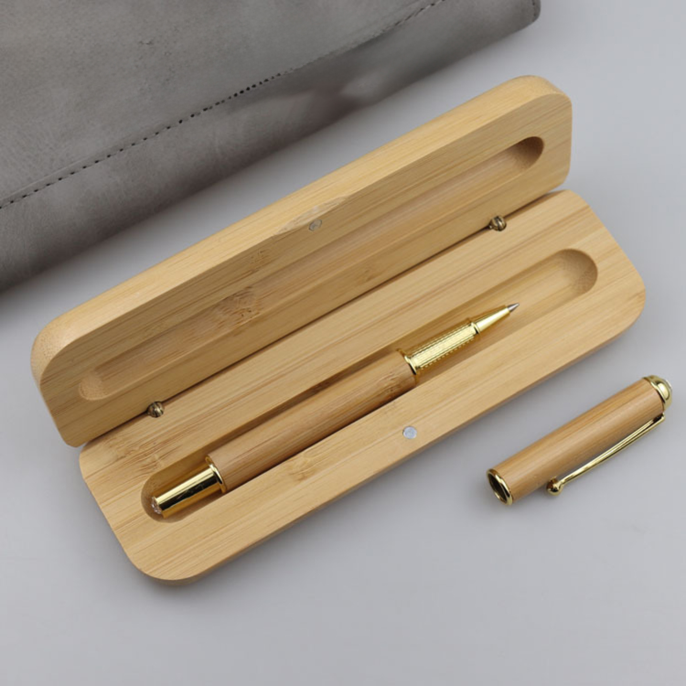 Natural Bamboo Fountain Pen Gift Set