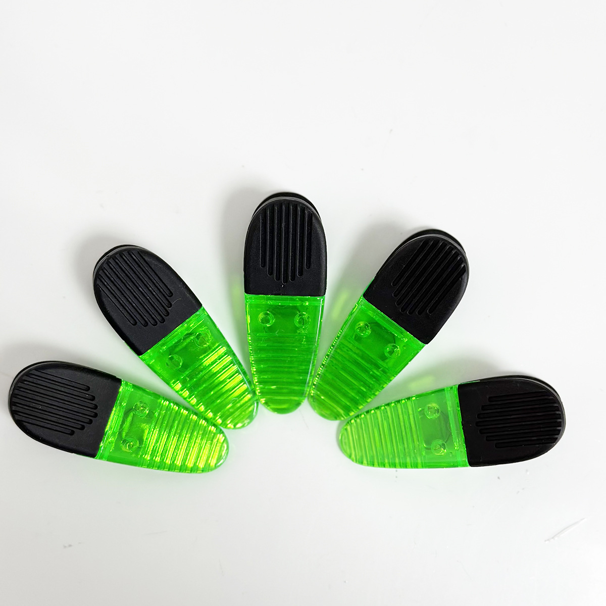 Multipurpose Snacks Clips 1