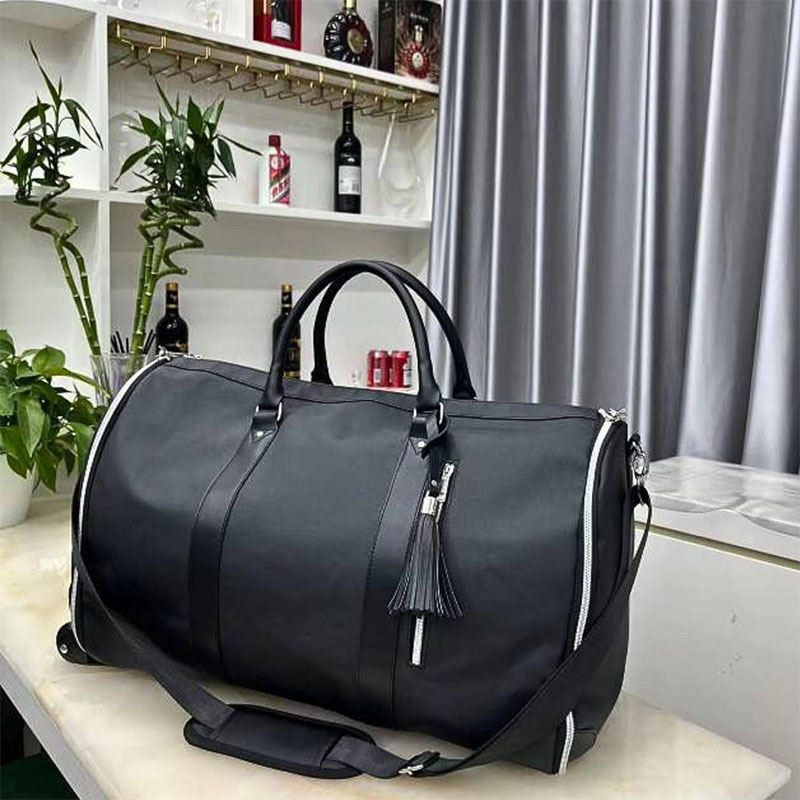Large Garment Duffle Bag With Wheels4