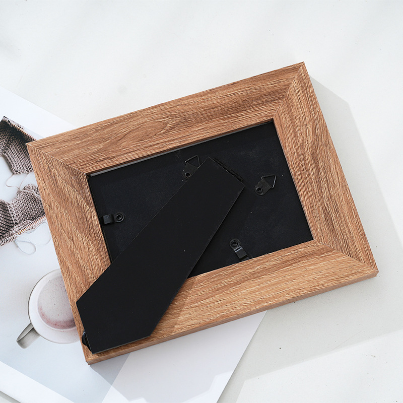 Customized Tabletop Picture Frame1