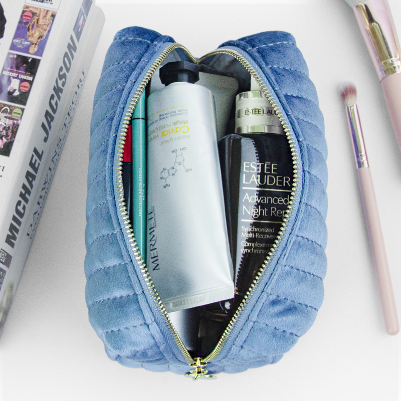 Velvet Large Makeup Bag2