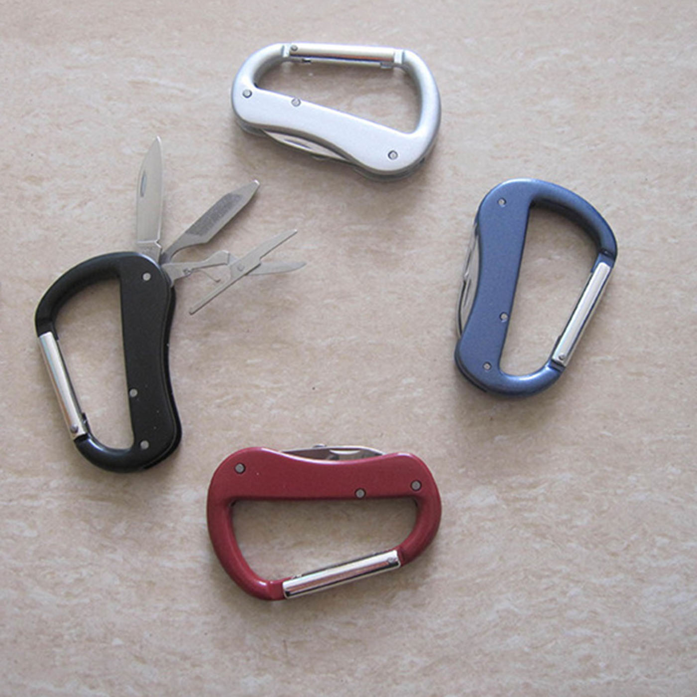 Multitool Carabiner With Pocket Knife2