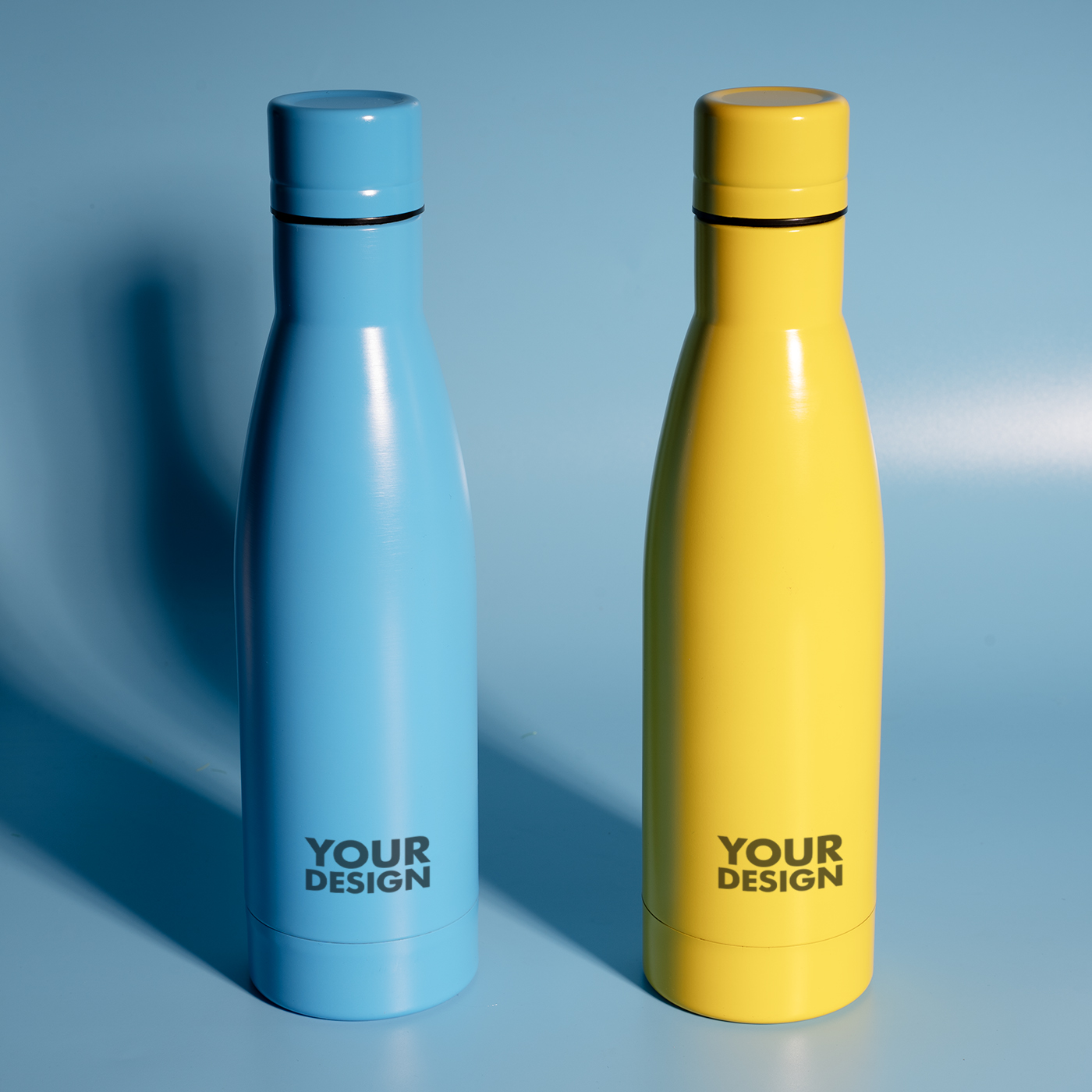 isolierte Wasserflasche