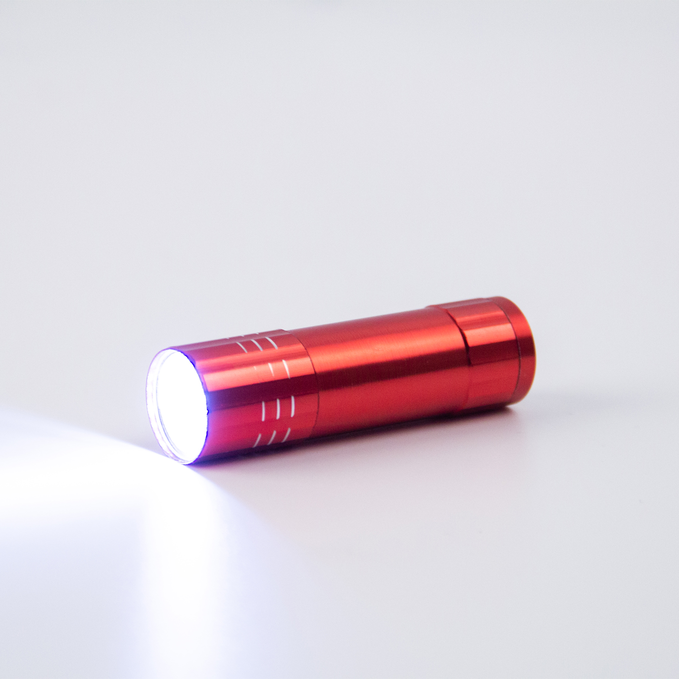 9 LED Mini Bright Flashlight3